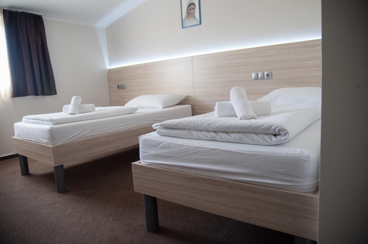 Hotel Glorija Međugorje Esterno foto